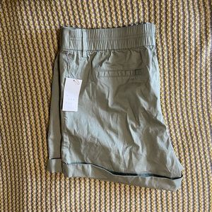 a new day shorts